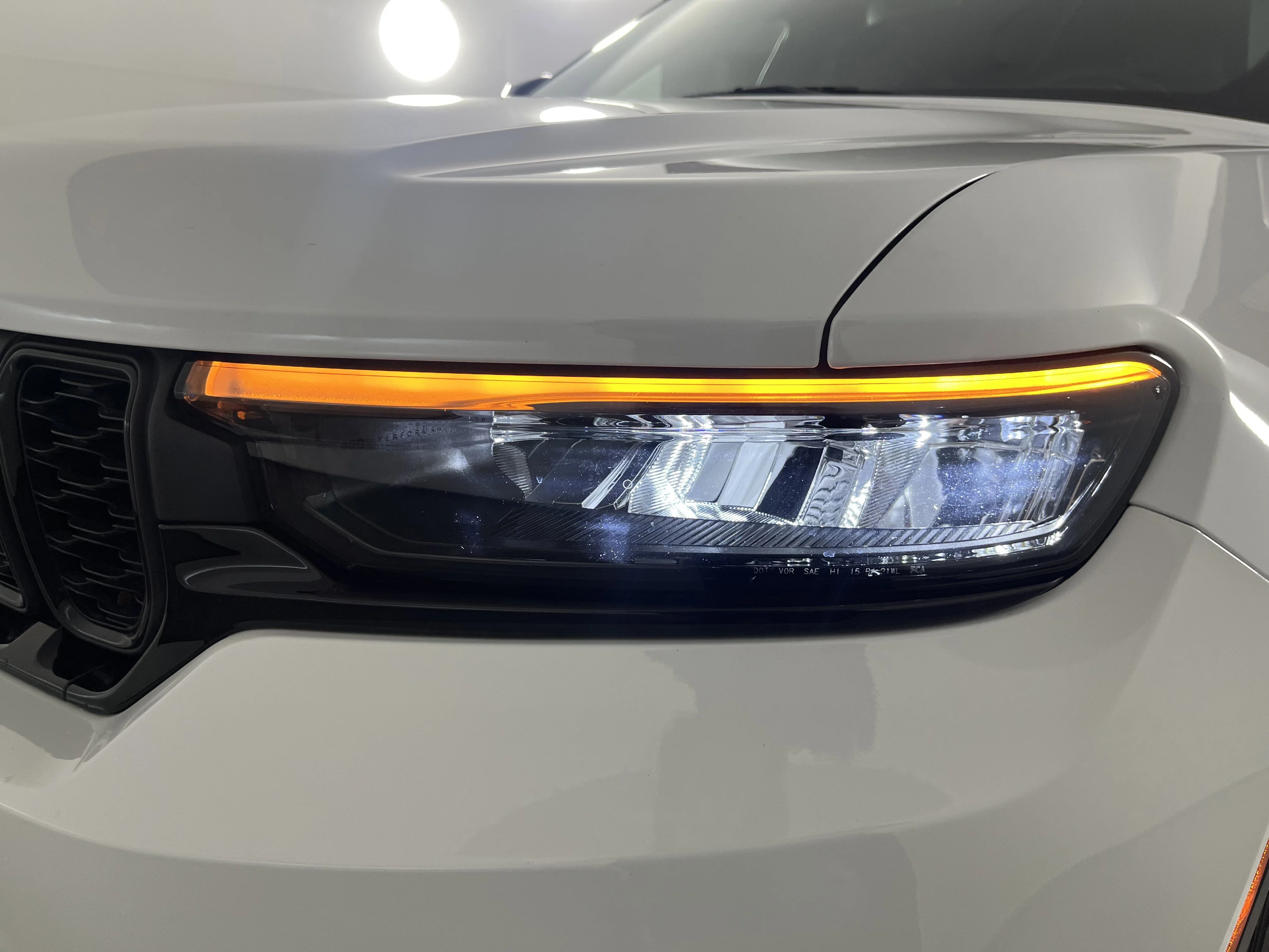 Used 2022 Bright White Clearcoat Jeep Altitude image 26