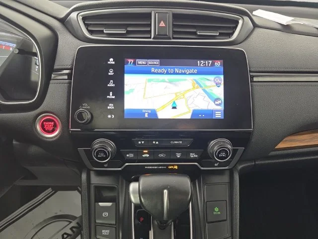 Used 2017 Dark Olive Metallic Honda Touring image 15
