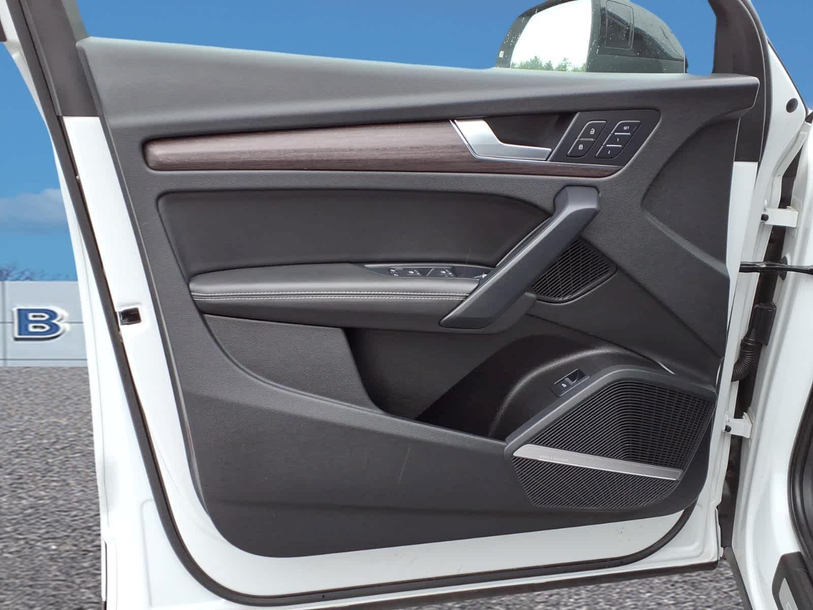 Used 2022 Ibis White Audi S line Premium Plus image 11