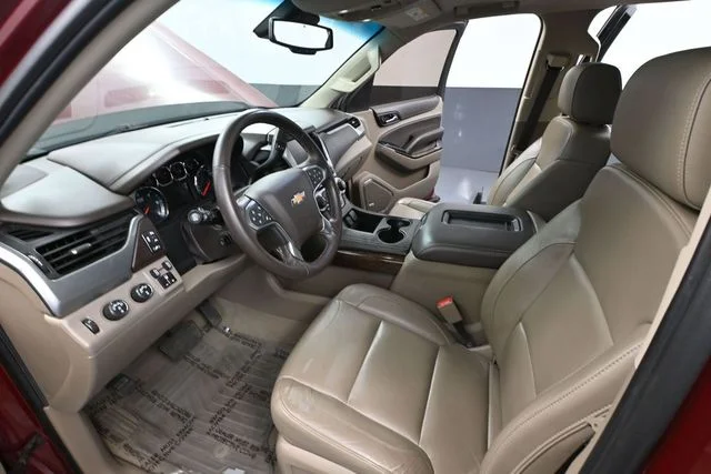 2020 Chevrolet Suburban LT - Photo 30