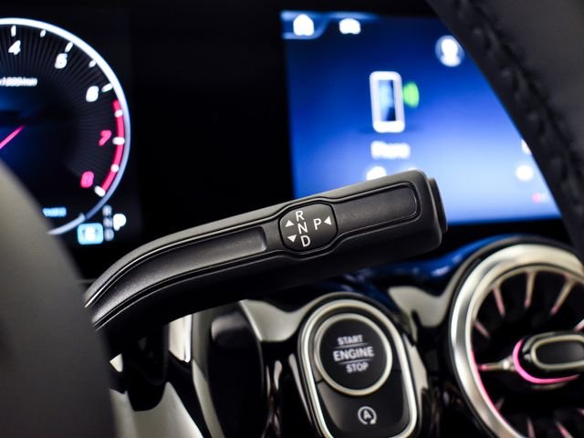 New 2026 Polar White Mercedes-Benz GLA 250 image 25