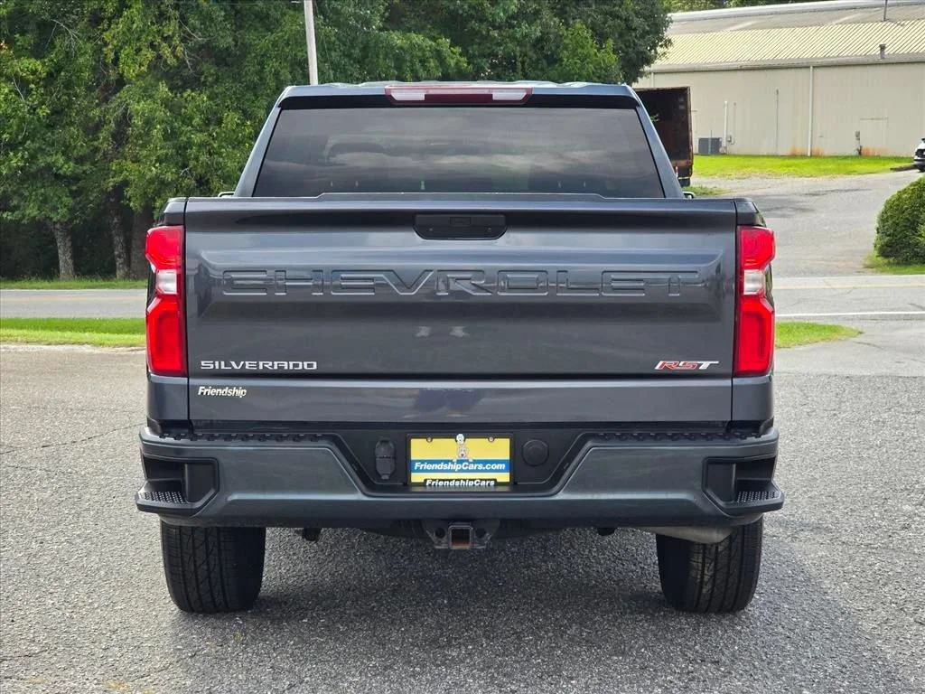 Used 2021 SHADOW GRAY METALLIC Chevrolet RST image 23
