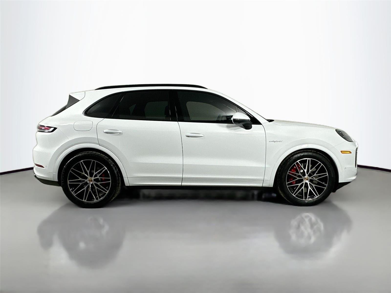 New 2026 Carrara White Metallic Porsche S E-Hybrid image 8