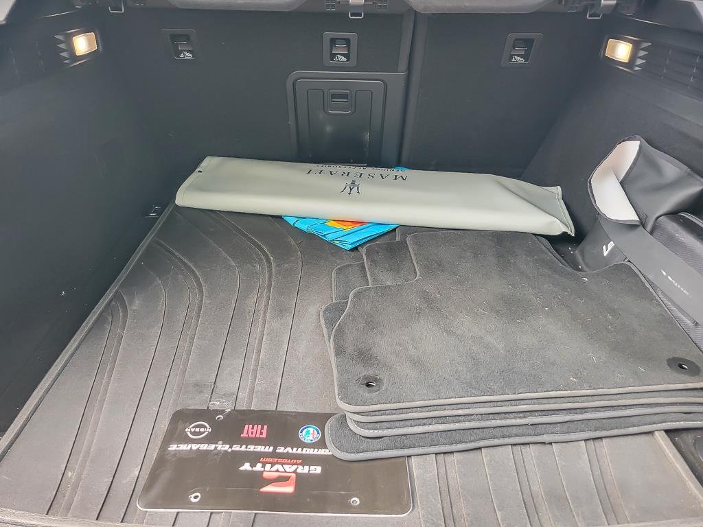 2022 MASERATI LEVANTE - Image 19