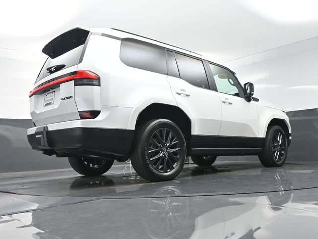 Used 2024 White Lexus 550 Premium image 57