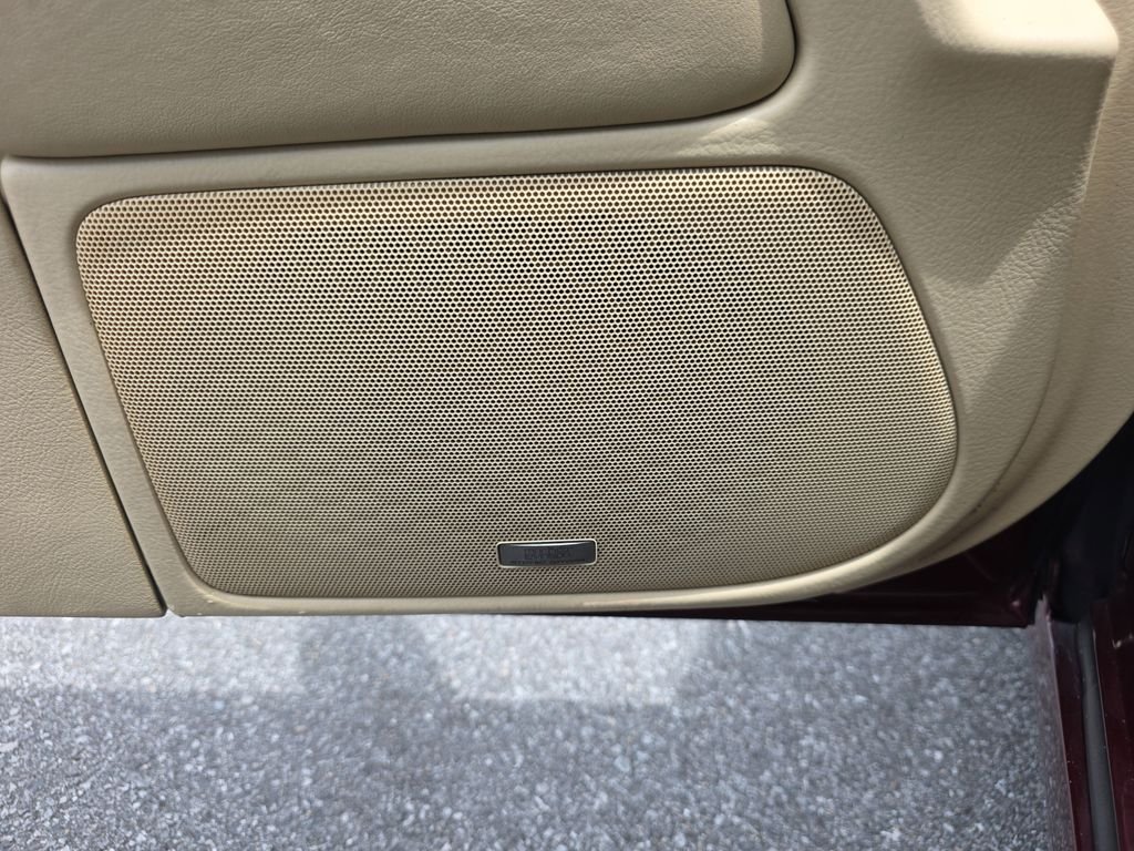 Used 2008  Lexus 460 image 17