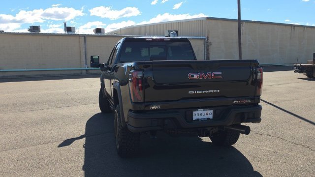 2026 GMC Sierra 2500HD AT4X - Photo 9