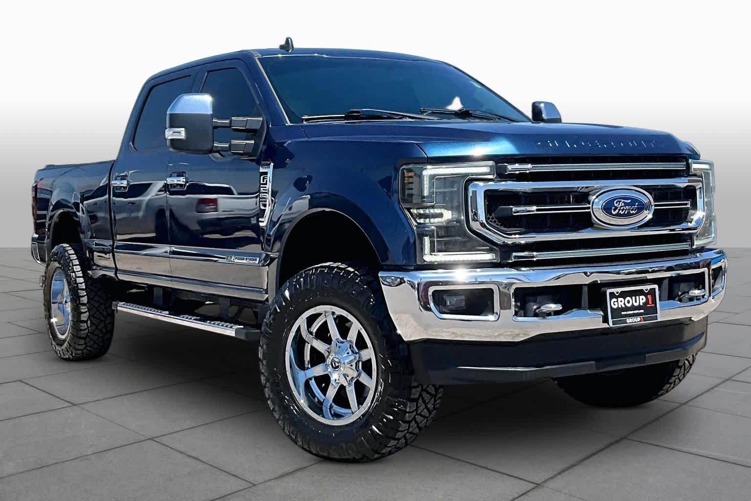 Used 2019 Blue Jeans Ford XLT image 3