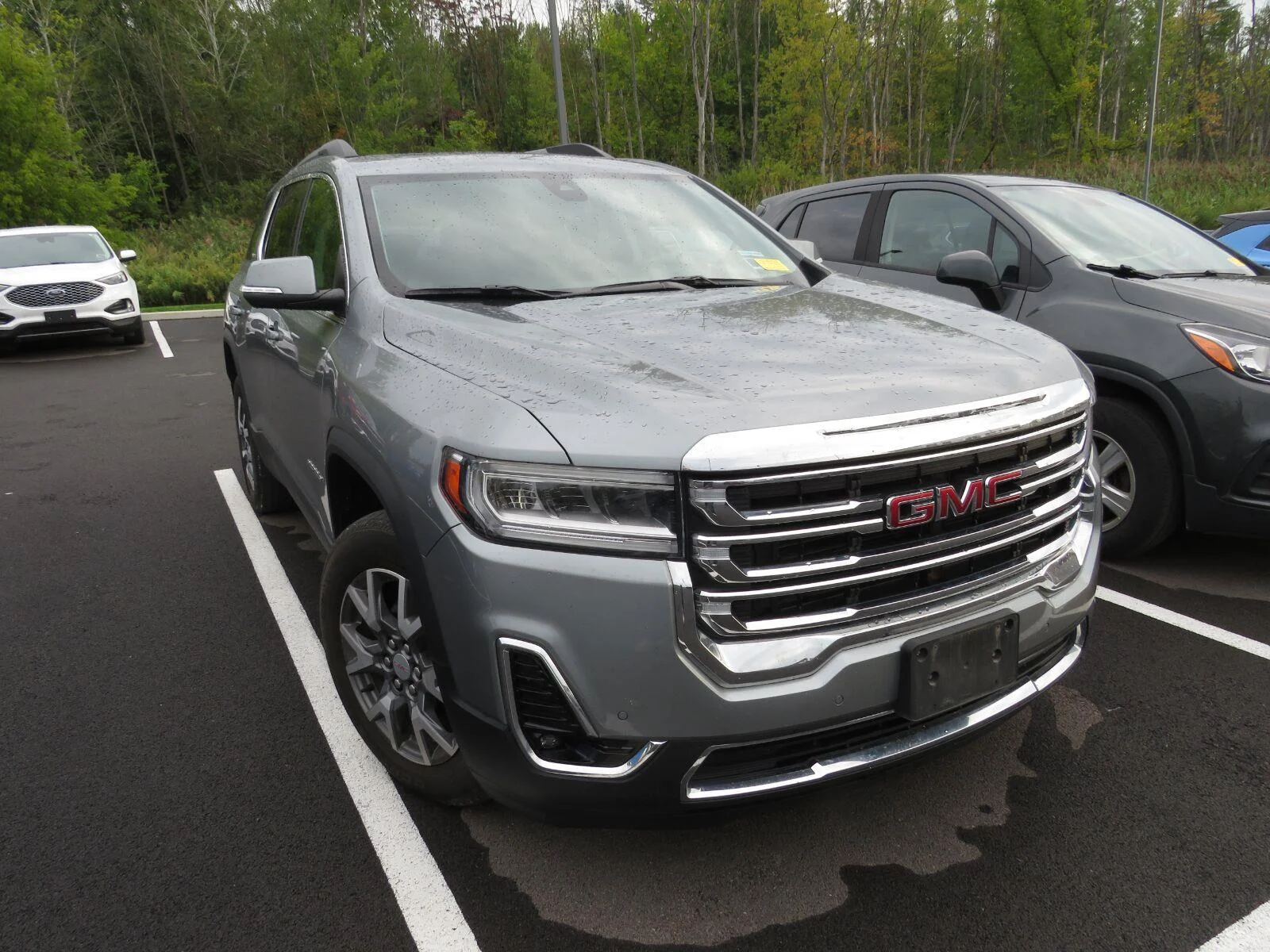 Used 2023 Sterling Metallic GMC SLT image 2