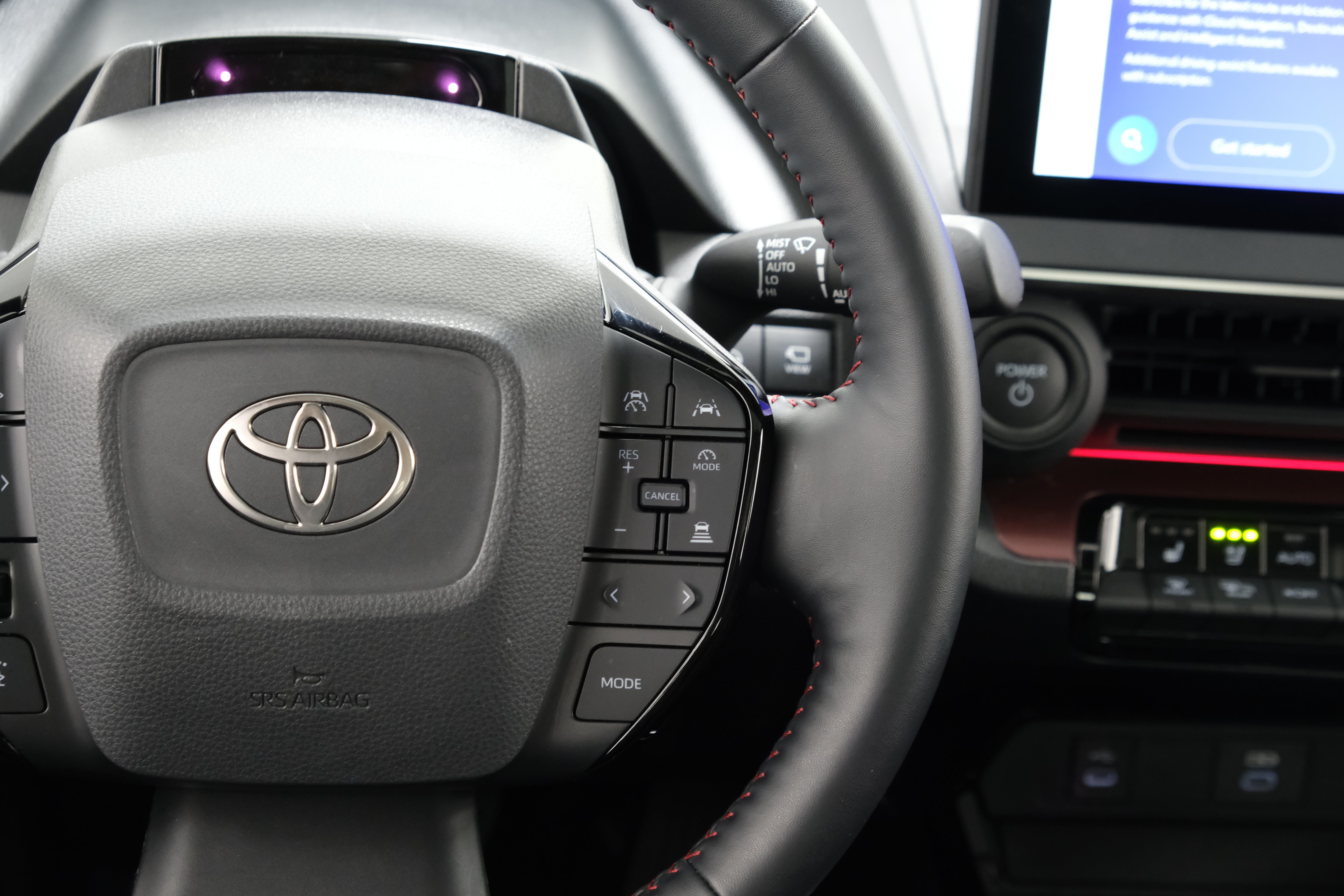 Certified Used 2025 Wind Chill Pearl Toyota XSE Premium image 15