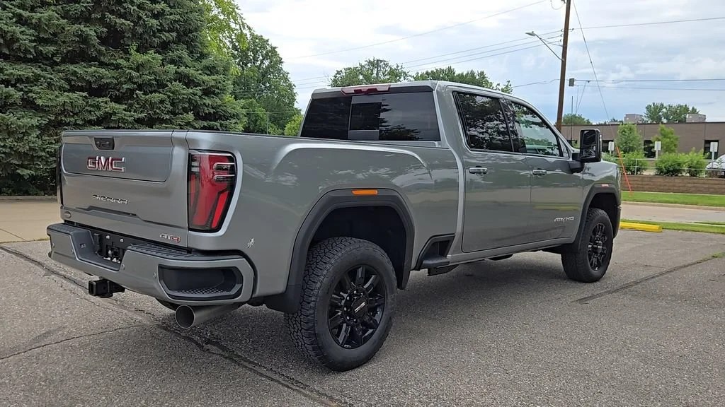New 2026 Sterling Metallic GMC AT4 image 33