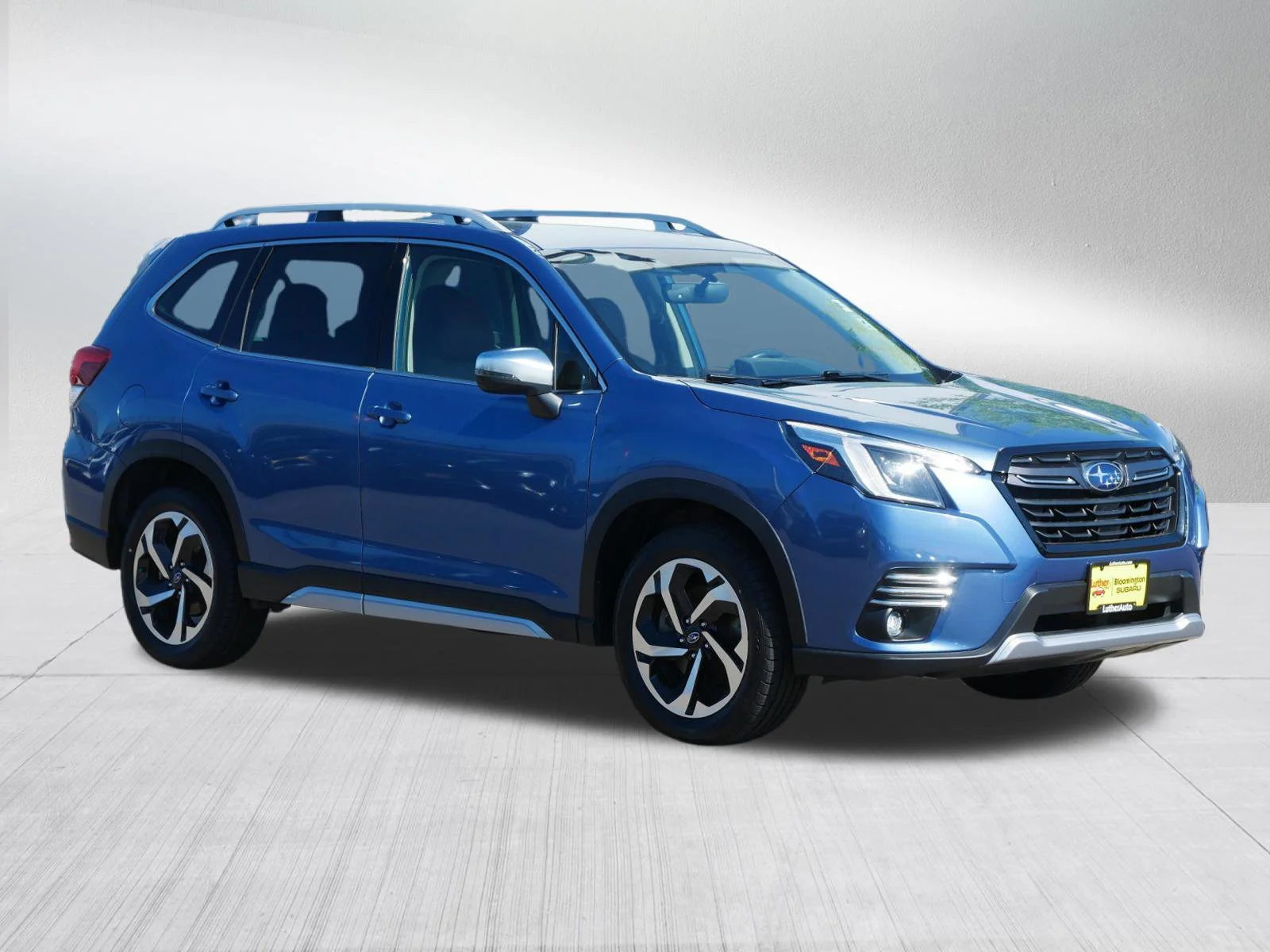 2023 Subaru Forester Touring's photo