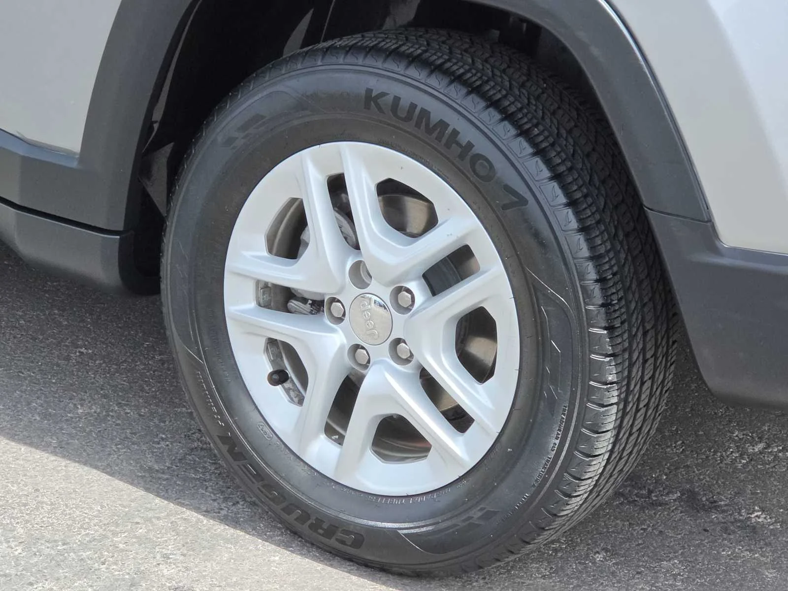 Used 2019 Billet Silver Metallic Clearcoat Jeep Limited image 12