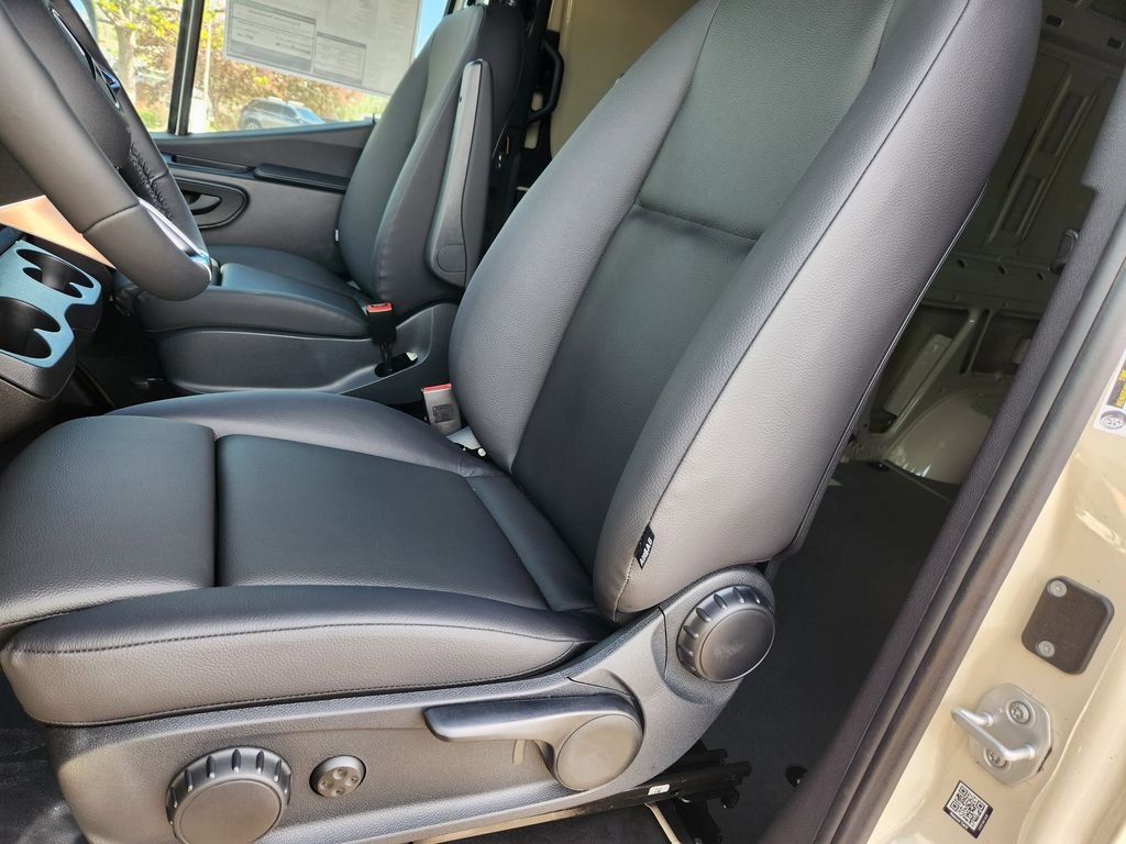 Used 2026 Pebble Grey Mercedes-Benz CARGO image 15