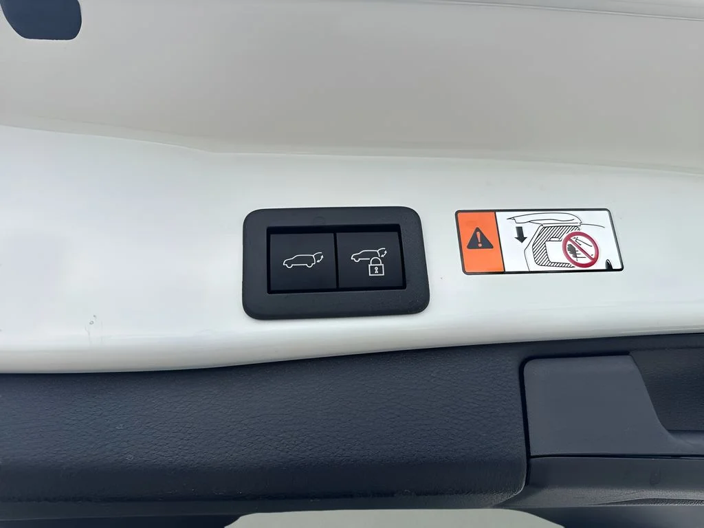 Used 2026 White Toyota XLE Premium image 19