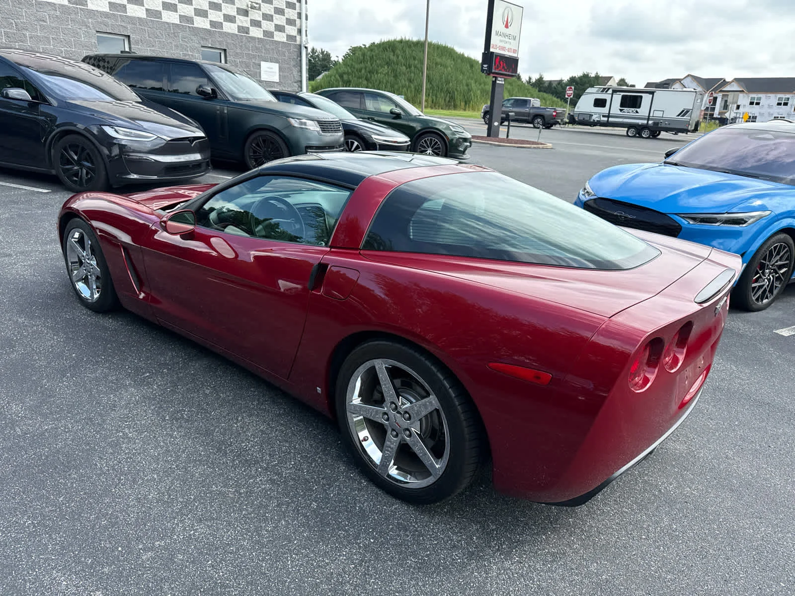 Used 2008 Crystal Red Metallic Tintcoat Chevrolet  image 8