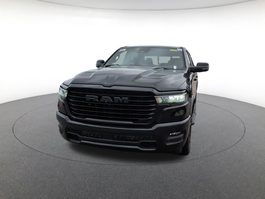 New 2026 Diamond Black Crystal Pearl-Coat Exterior Paint RAM Laramie image 14