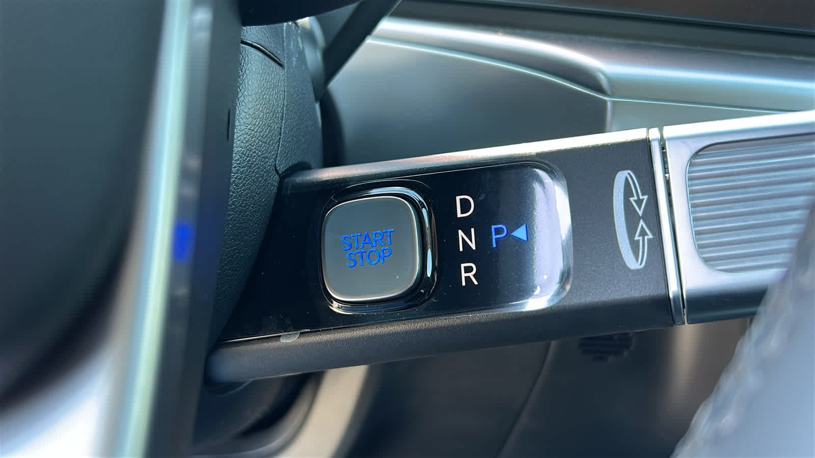 New 2026 Cyber Gray Hyundai SE image 18