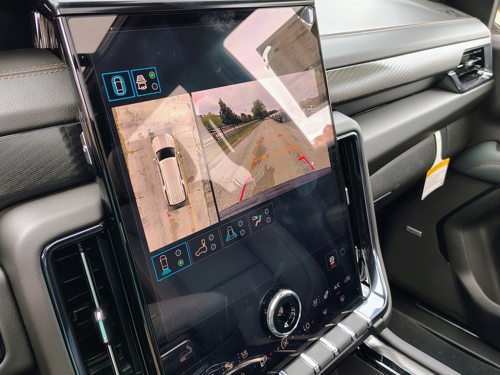 2026 GMC Yukon XL AT4 - Photo 28