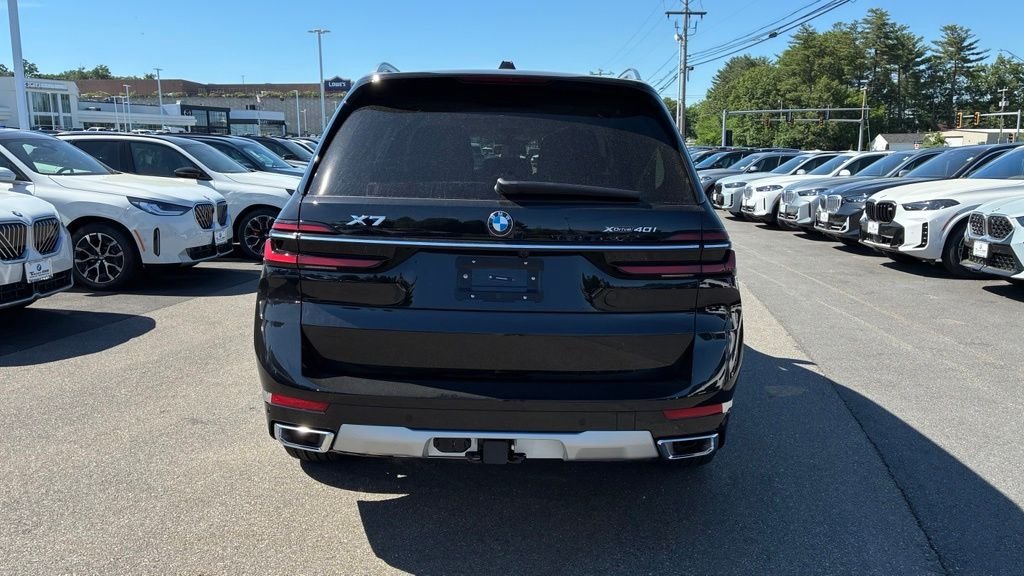 New 2027 Black Sapphire Metallic BMW xDrive40i image 4