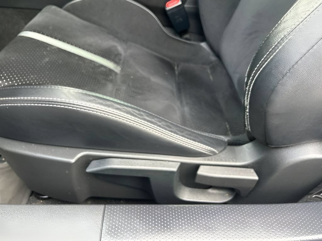 Used 2022 Halo Toyota Premium image 19