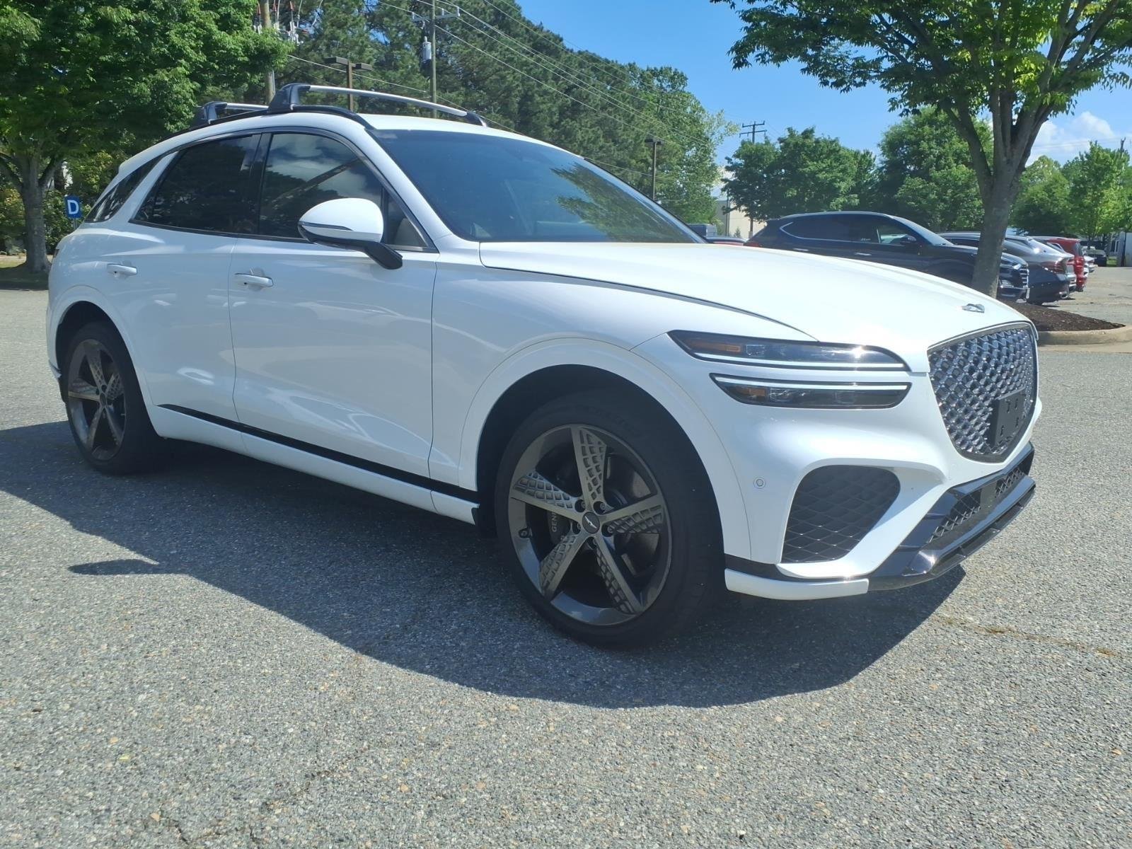 Used 2025 Uyuni White Genesis 3.5T Sport image 4