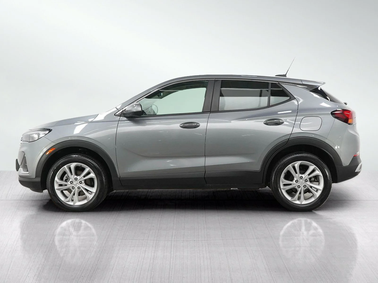 Used 2023 Buick Encore GX Preferred with VIN KL4MMCSL0PB134692 for sale in Bloomington, Minnesota