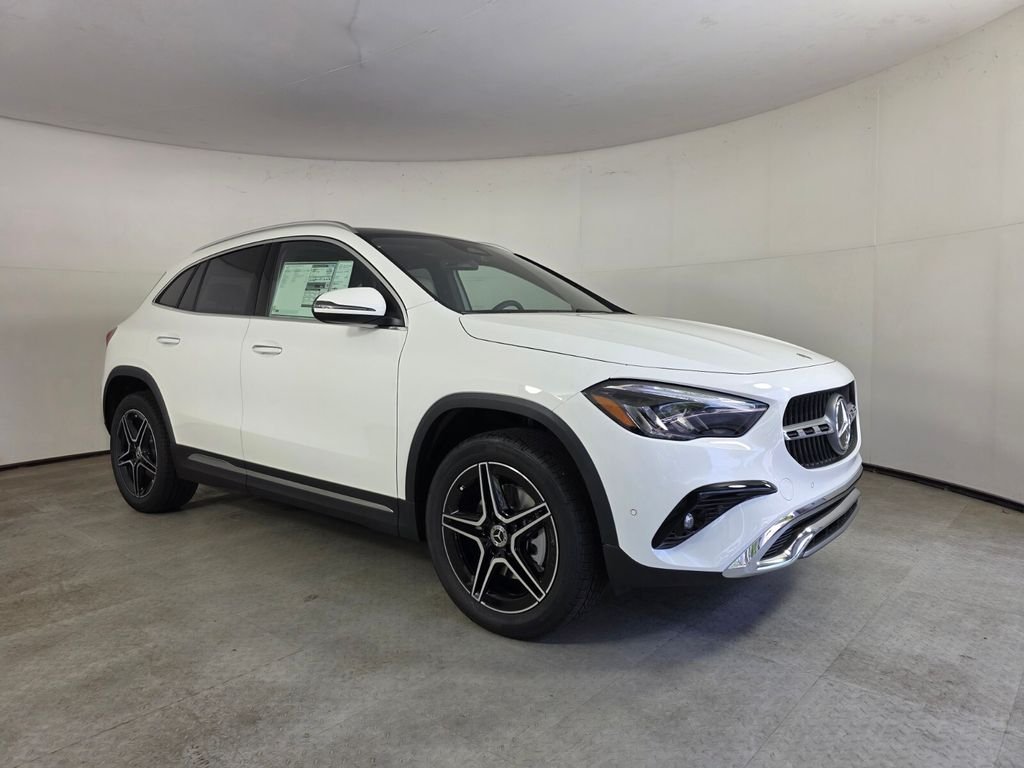 New 2026 Polar White Mercedes-Benz GLA 250 image 1