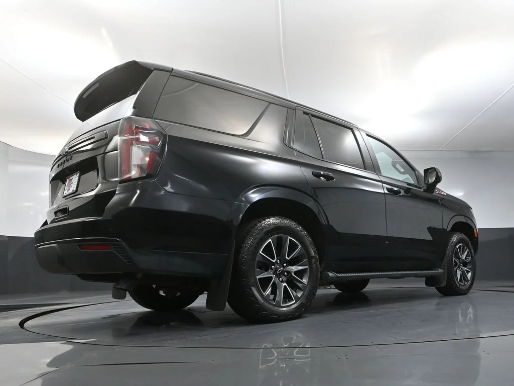 Used 2024 Black Chevrolet Z71 image 51