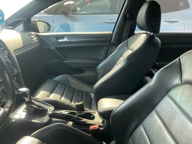 Used 2021  Volkswagen  image 7