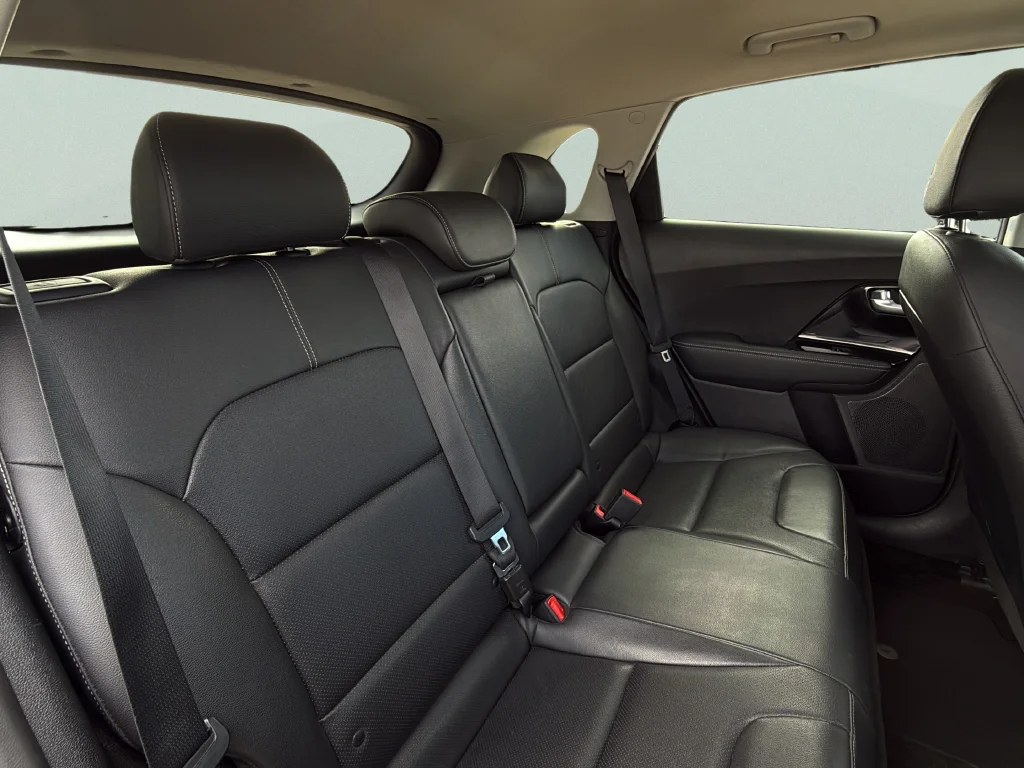 Used 2020 Horizon Blue Kia EX Premium image 22