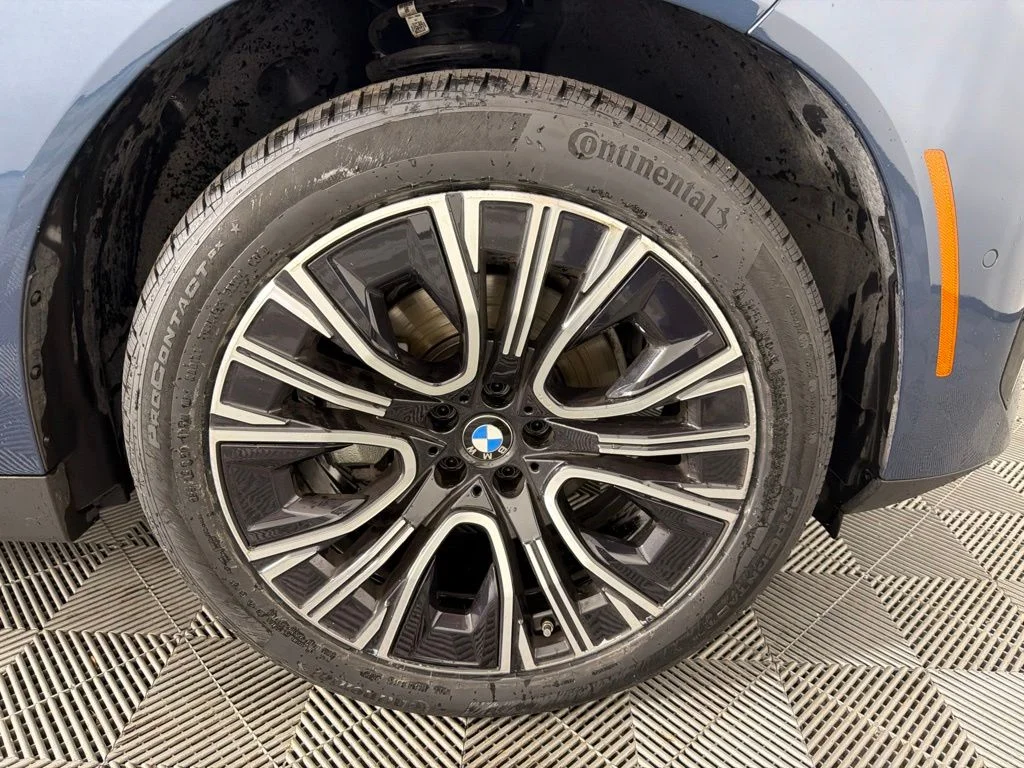 Certified Used 2025 Arctic Race Blue metallic BMW 30 xDrive image 11