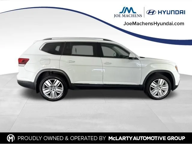 Used 2019 White Volkswagen SEL Premium image 4