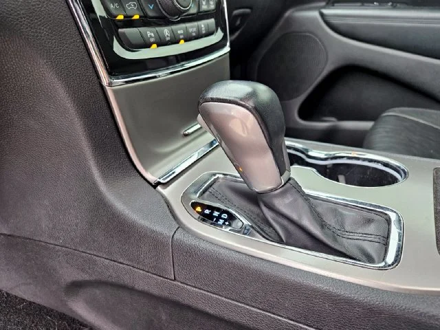 Used 2021 Black Jeep Limited image 24