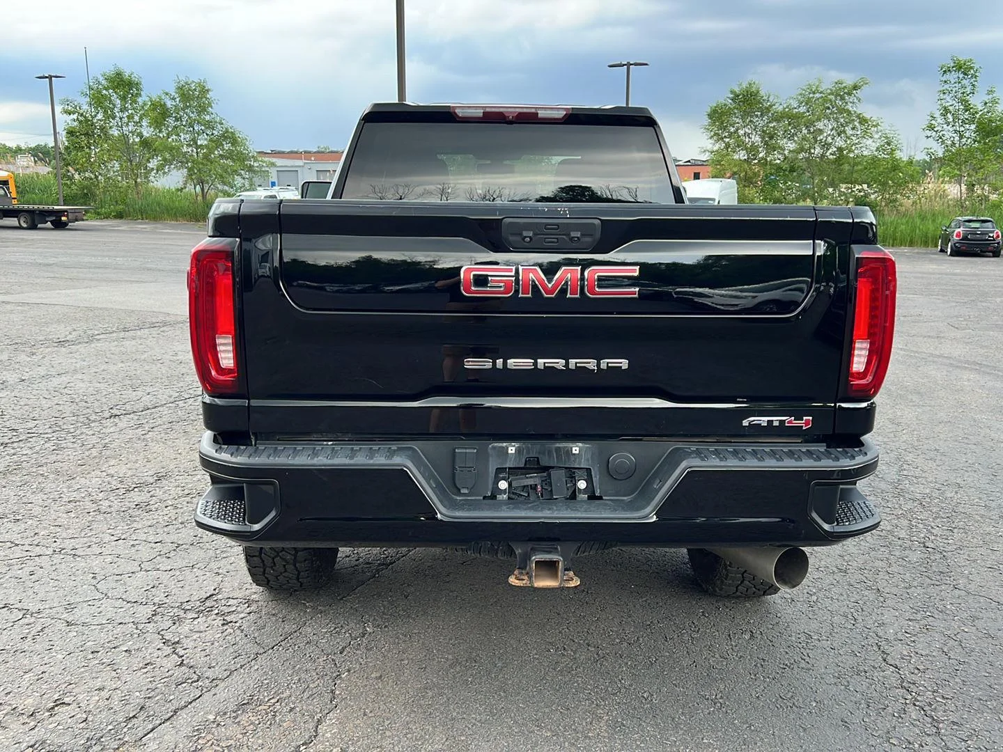 Used 2021 Onyx Black GMC AT4 image 19