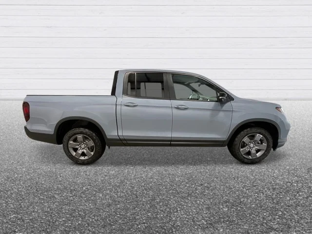 New 2026 Sonic Gray Pearl Honda TrailSport image 9