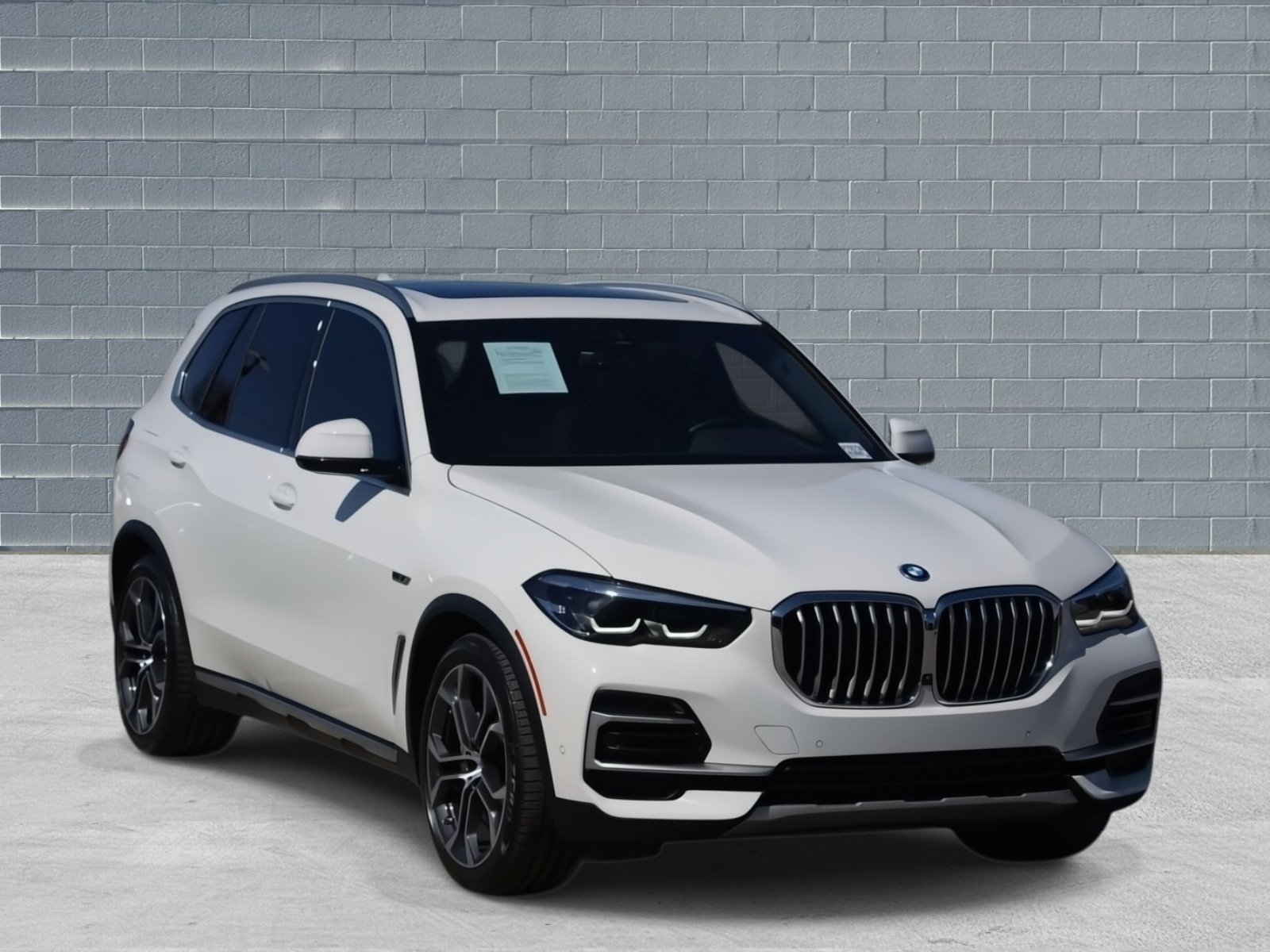 2023 BMW X5 45e