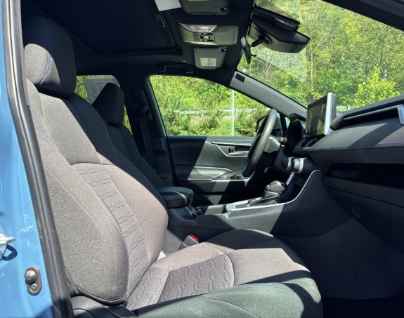 Used 2023 Cavalry Blue Toyota Hybrid SE image 3