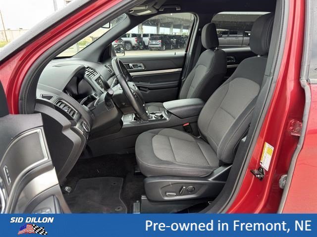 Used 2018 Red Ford XLT image 12