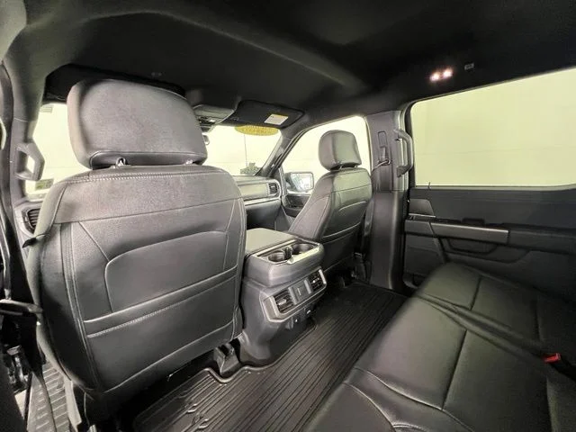 Used 2024 Black Ford XLT image 14