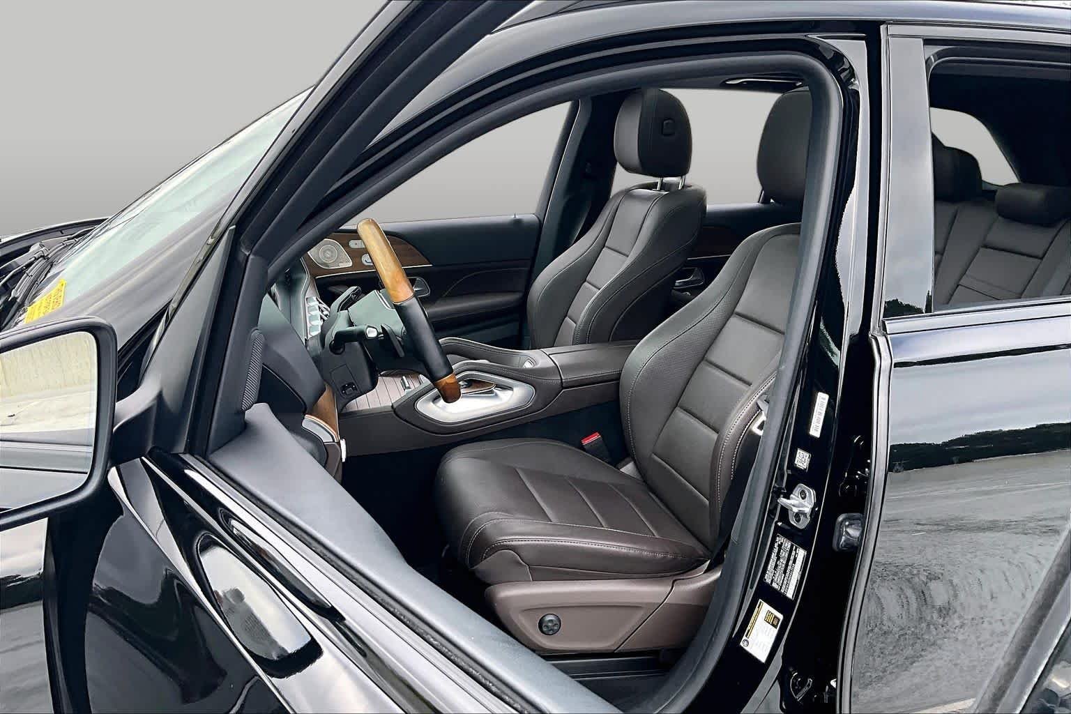 Used 2021 Obsidian Black Metallic Mercedes-Benz GLE 350 image 8