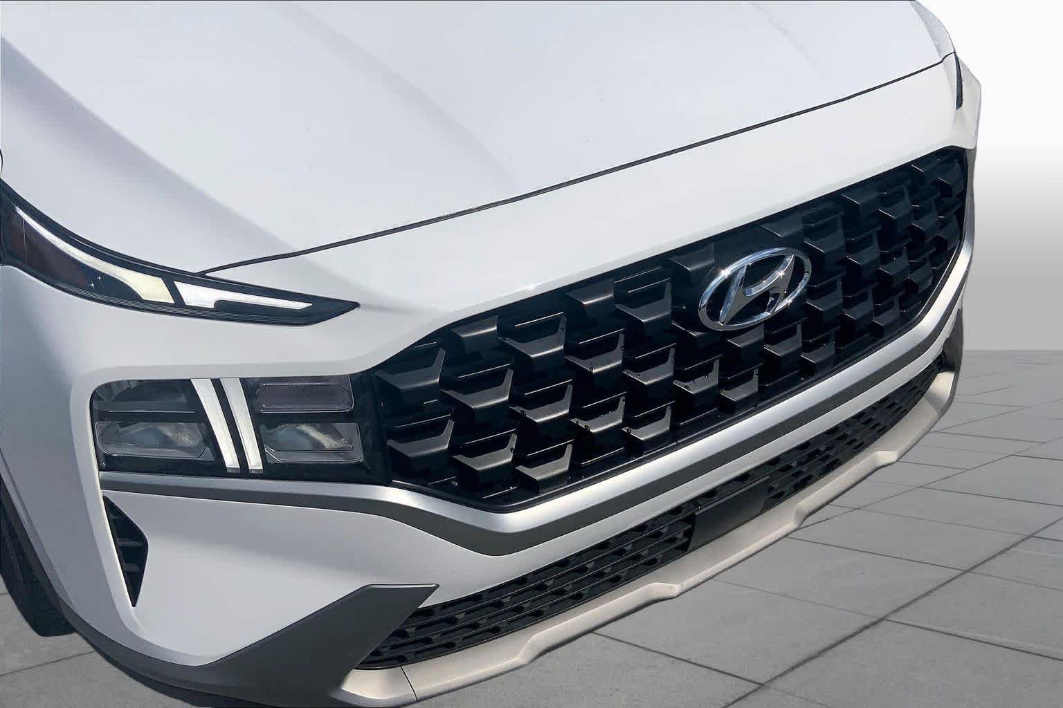 Certified Used 2023 Serenity White Pearl Hyundai SEL image 29