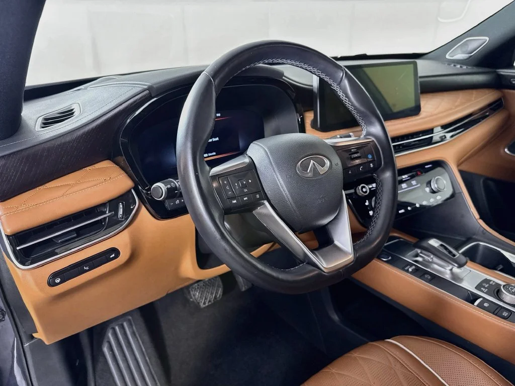 Certified Used 2025 Blue INFINITI Autograph image 12