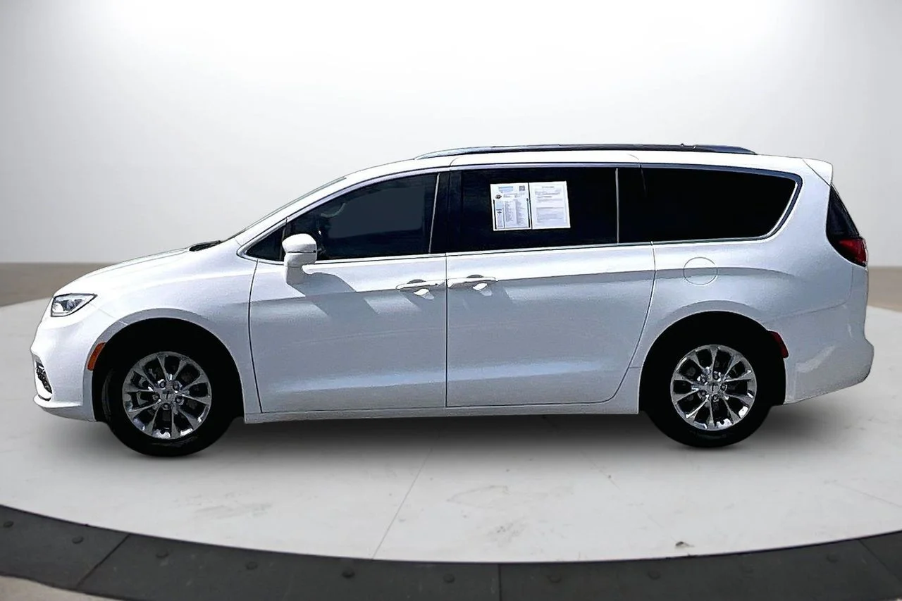 Certified Used 2021 White Chrysler Touring L image 5