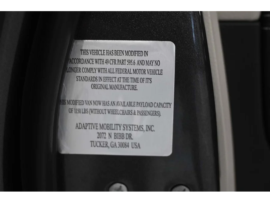 Used 2022 GRAY Chrysler Touring L Mobility Handicap Van image 33