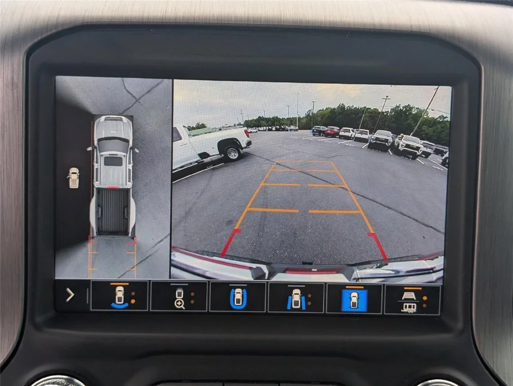 Used 2020 CARBON BLACK METALLIC GMC Denali image 17