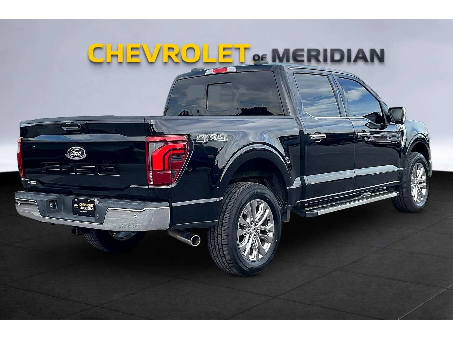 Used 2024 Black Ford LARIAT image 10