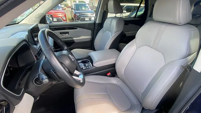 Used 2024 Blue Honda Touring image 18