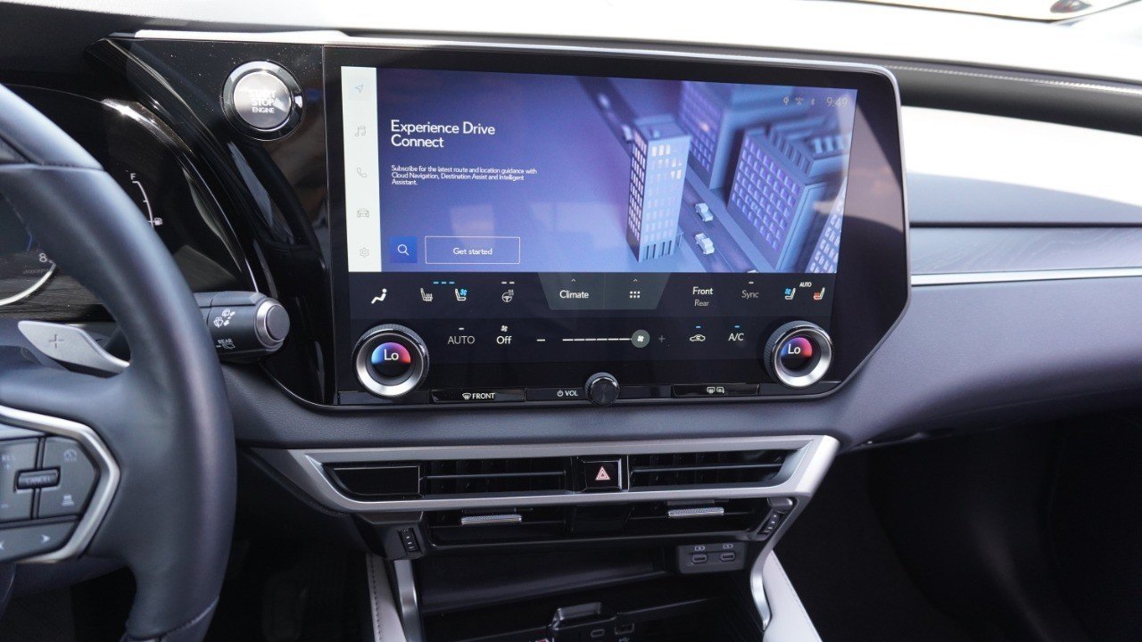 Certified Used 2024 Black Lexus RX 350 Premium image 16