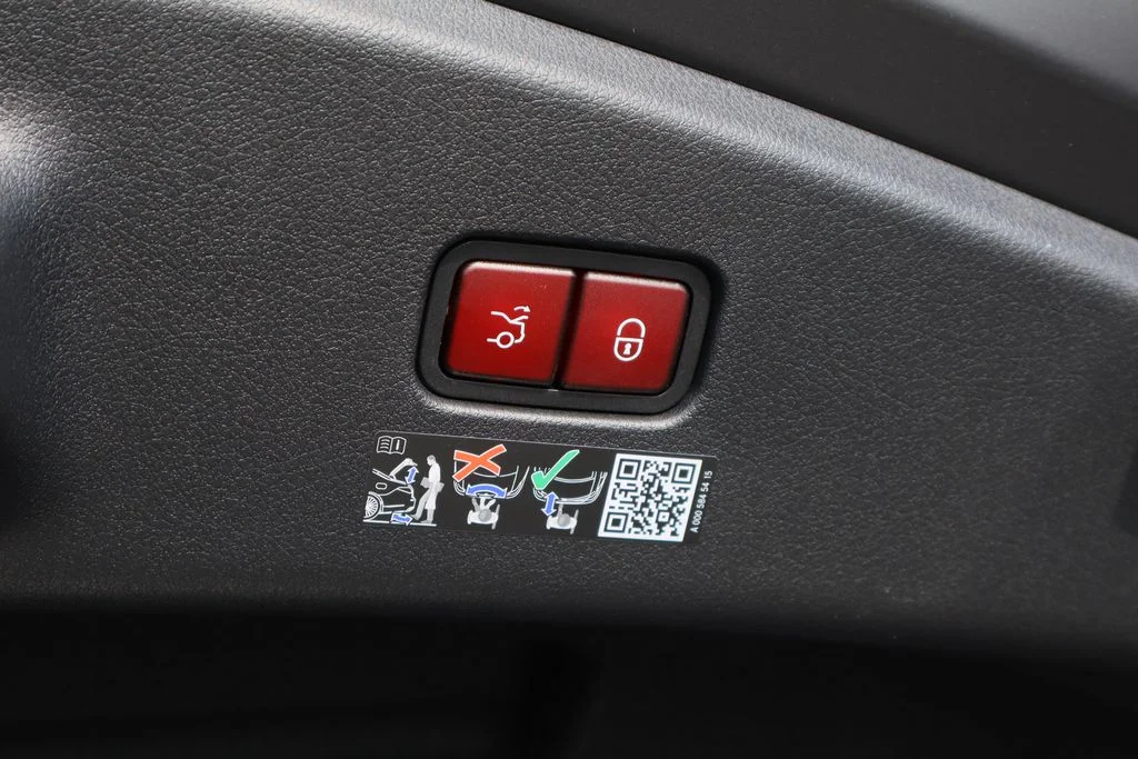 Used 2026 Black Mercedes-Benz CLE 53 AMG® image 26
